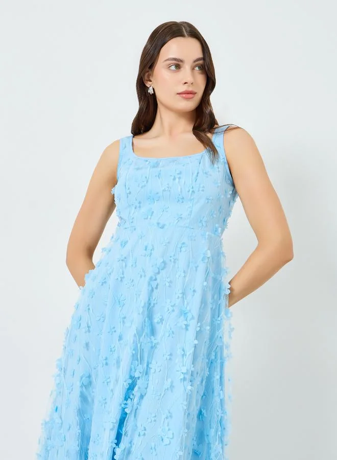 تايك تو فستان ميدي بخصر محدد ومطرز بالأزهار للنساء